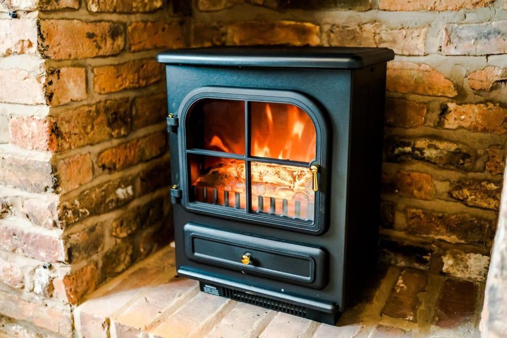 Kingsley Kottage Villa Hough Green Ngoại thất bức ảnh