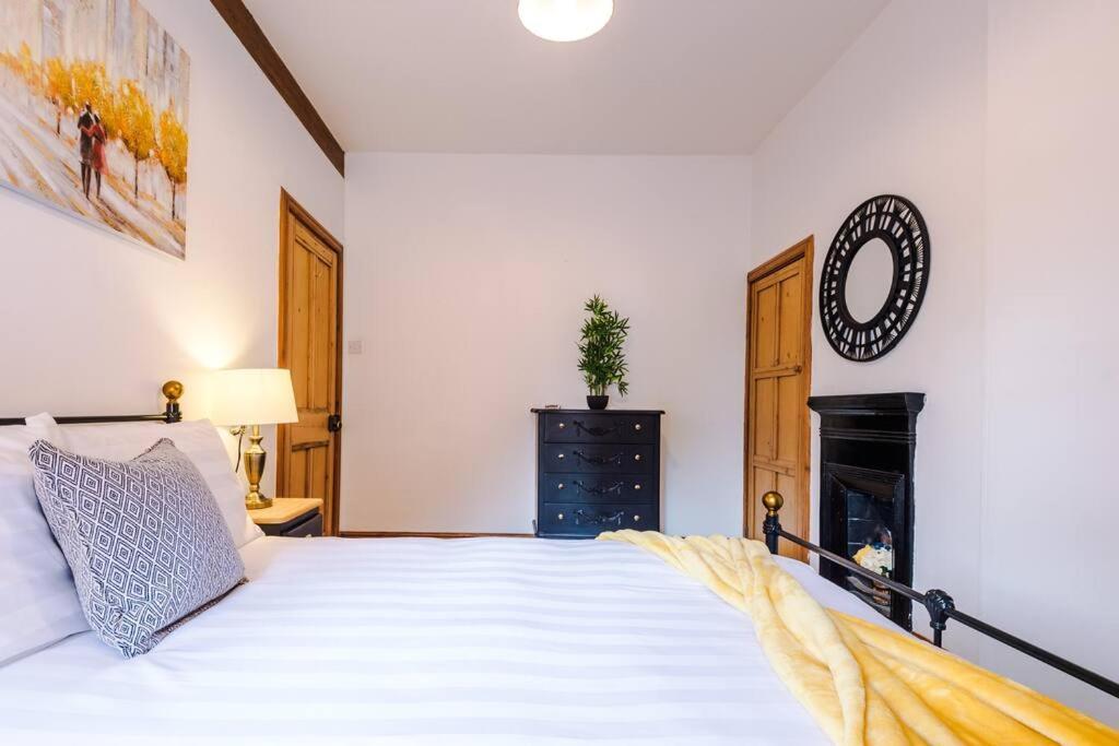 Kingsley Kottage Villa Hough Green Ngoại thất bức ảnh